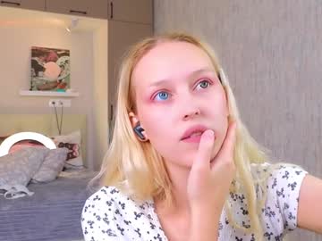 girl
        shyrubate cam image #4798466