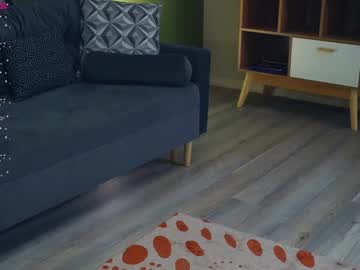 girl
        audreycarvin cam image #4812107