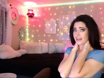 girl
        milf_lacey cam image #1792385