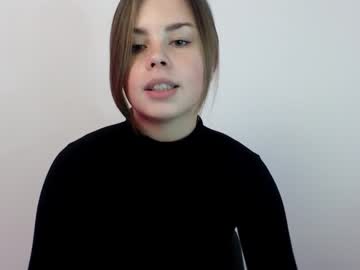 girl
        omelia_cute cam image #2977076
