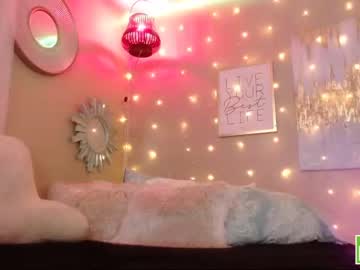 girl
        milf_lacey cam image #4257072