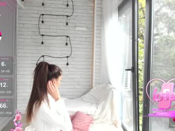 girl
        sassyt33n cam image #5015823