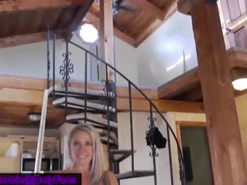 girl
        rvlifebarbie cam image #751012