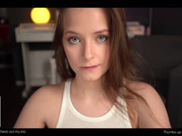 girl
        hermione_potter_couple cam image #3214139