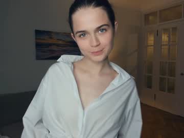 girl
        look_my_passion cam image #2771471