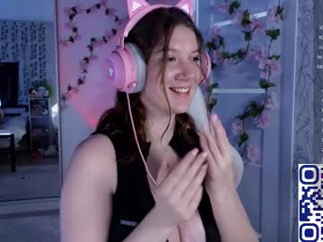 girl
        nataliagonharova cam image #6361262
