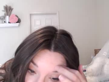 girl
        tay_made cam image #6448460