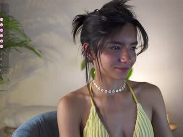 girl
        urcutelinda cam image #3445359