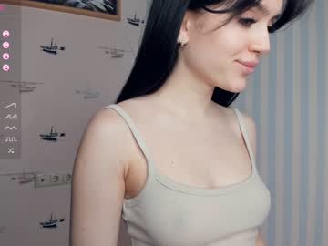 girl
        fannyhaviland cam image #3629136