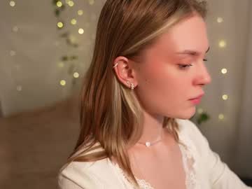 girl
        cyberprincess_ cam image #5549752