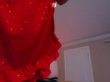 girl
        chroniclove cam image #6413704