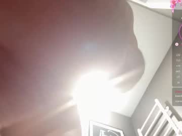 girl
        avroramy cam image #6980433