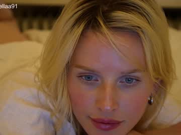 girl
        ellaa91 cam image #1921603