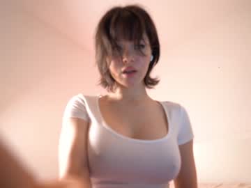 girl
        reei__ cam image #4654116