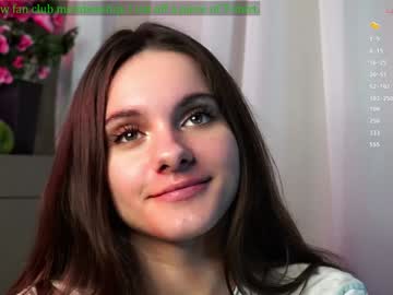 girl
        lorettadunnell cam image #5987134