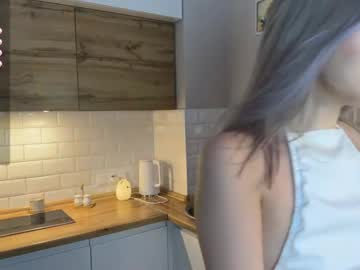 girl
        pureandinnocent_ cam image #4740503
