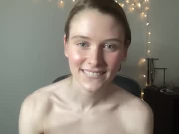 girl
        shadebabe cam image #5438558