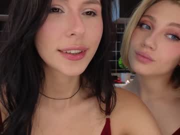 girl
        yononeey cam image #4591585