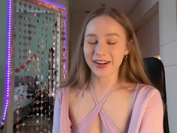 girl
        whoisalisa cam image #6926109
