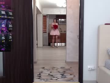 girl
        carmela_fox cam image #4254281