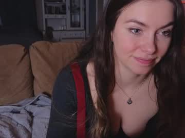 girl
        chroniclove cam image #6140225