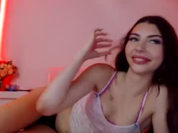 girl
        itsmyahxox cam image #3490644
