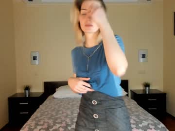girl
        samboblond cam image #3479581