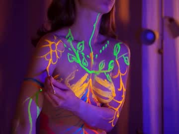 girl
        lizzy_blaze cam image #6298555