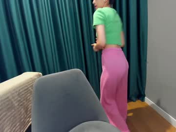 girl
        ehotlovea cam image #6830522