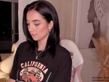 girl
        scarlett__baker cam image #3782497