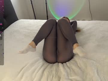 girl
        blondehottiek cam image #2831213