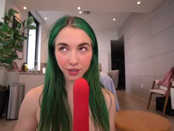 girl
        bailey_eilish cam image #5942644