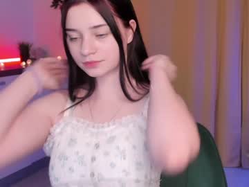 girl
        sibimons cam image #3215188