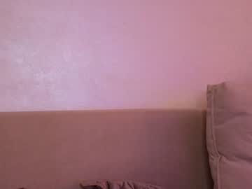 girl
        angella_kleee cam image #3404110
