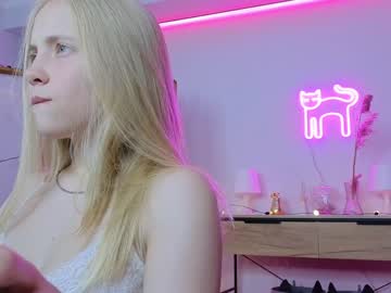 girl
        appr0ved cam image #2350993