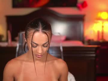 girl
        katyerave cam image #6612415