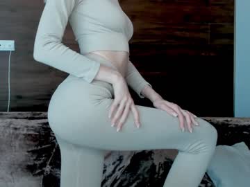 girl
        marieblackwell cam image #1667793