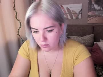 girl Nude Cam Girls Playing Games with yummylana