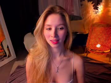girl
        milablush cam image #3206617