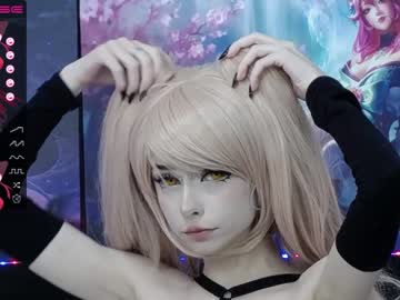 girl
        xenomy cam image #1918691