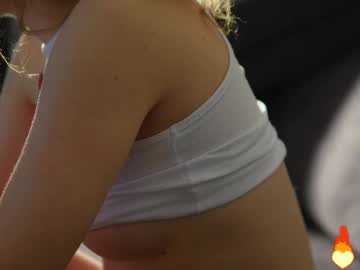 girl
        _taylor_swift cam image #6142474
