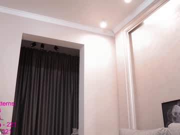 girl
        lindamei cam image #556872
