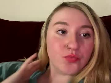 girl
        vanillapuddingpie cam image #5192371