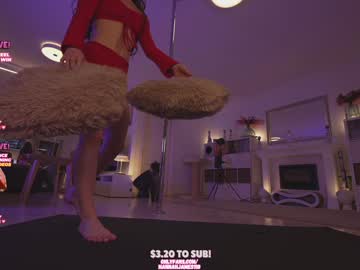 girl
        hannahjames710 cam image #5555945