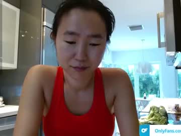 girl
        jiwon4u cam image #2854917