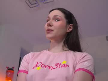 girl
        kateuwugirl cam image #6523845