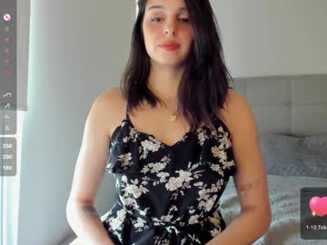 girl
        yourfreakygirl cam image #5584330