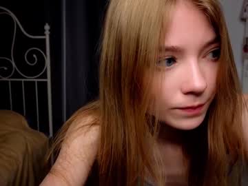 girl
        lovely_shyy cam image #5306472