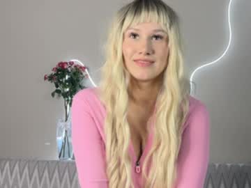 girl
        innocent_hanna cam image #6569570
