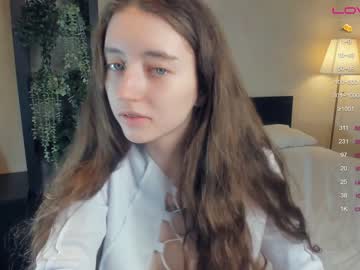 girl
        llkadream cam image #1197070